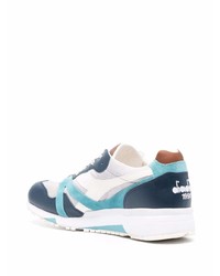 Chaussures de sport blanc et bleu marine Diadora