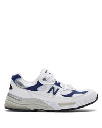 Chaussures de sport blanc et bleu marine New Balance