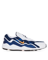 Chaussures de sport blanc et bleu marine Nike