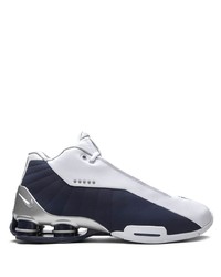 Chaussures de sport blanc et bleu marine Nike