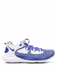 Chaussures de sport blanc et bleu marine Nike