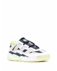 Chaussures de sport blanc et bleu marine adidas