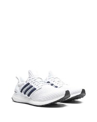 Chaussures de sport blanc et bleu marine adidas