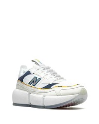 Chaussures de sport blanc et bleu marine New Balance