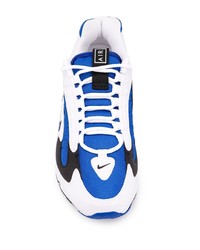 Chaussures de sport blanc et bleu Nike