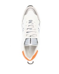 Chaussures de sport blanc et bleu DSQUARED2