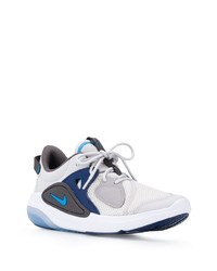 Chaussures de sport blanc et bleu Nike