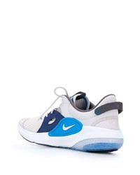 Chaussures de sport blanc et bleu Nike