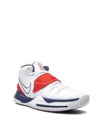 Chaussures de sport blanc et rouge et bleu marine Nike