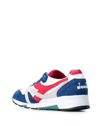 Chaussures de sport blanc et rouge et bleu marine Diadora