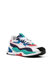 Chaussures de sport blanc et rouge et bleu marine Puma