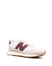 Chaussures de sport blanc et rouge New Balance