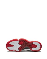 Chaussures de sport blanc et rouge Jordan