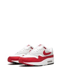 Chaussures de sport blanc et rouge Nike