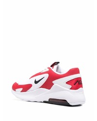 Chaussures de sport blanc et rouge Nike