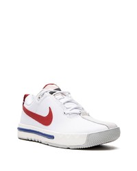 Chaussures de sport blanc et rouge Nike