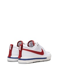 Chaussures de sport blanc et rouge Nike