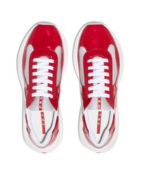 Chaussures de sport blanc et rouge Prada