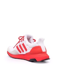 Chaussures de sport blanc et rouge adidas