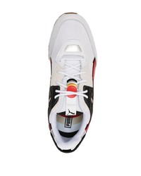 Chaussures de sport blanc et rouge Puma