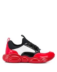 Chaussures de sport blanc et rouge Moschino