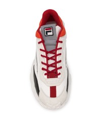 Chaussures de sport blanc et rouge Fila