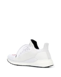 Chaussures de sport blanc et rouge Adidas By Pharrell Williams