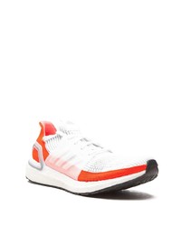 Chaussures de sport blanc et rouge adidas