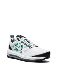 Chaussures de sport blanc et vert Nike