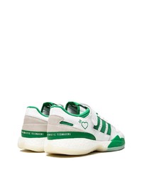 Chaussures de sport blanc et vert adidas