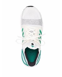 Chaussures de sport blanc et vert adidas