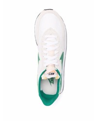 Chaussures de sport blanc et vert Nike