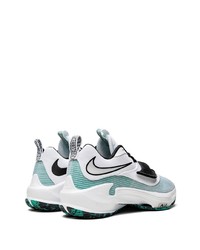 Chaussures de sport blanc et vert Nike