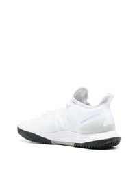 Chaussures de sport blanches et noires adidas Tennis