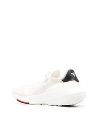 Chaussures de sport blanches et noires Y-3