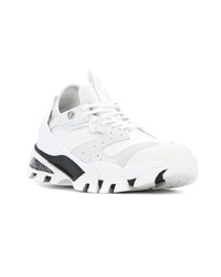Chaussures de sport blanches et noires Calvin Klein 205W39nyc
