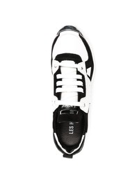 Chaussures de sport blanches et noires Les Hommes