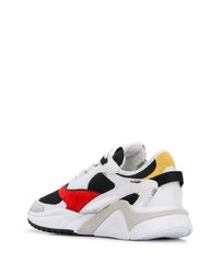 Chaussures de sport blanches et noires Philippe Model Paris