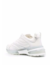 Chaussures de sport blanches et noires Givenchy