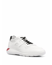 Chaussures de sport blanches et noires Hogan