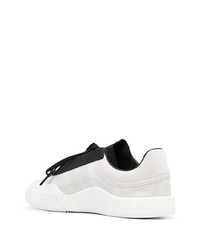 Chaussures de sport blanches et noires Y-3