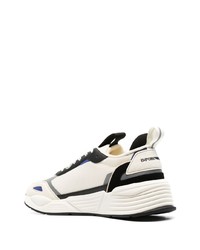 Chaussures de sport blanches et noires Emporio Armani