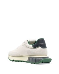 Chaussures de sport blanches et noires Philippe Model Paris