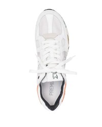 Chaussures de sport blanches et noires Premiata