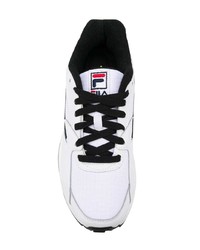 Chaussures de sport blanches et noires Fila