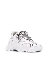 Chaussures de sport blanches et noires N°21