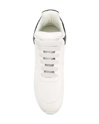 Chaussures de sport blanches et noires Alexander McQueen