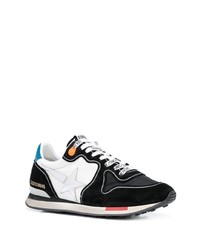 Chaussures de sport blanches et noires Golden Goose