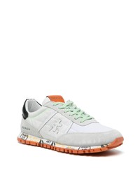 Chaussures de sport blanches et noires Premiata