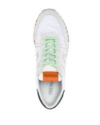 Chaussures de sport blanches et noires Premiata